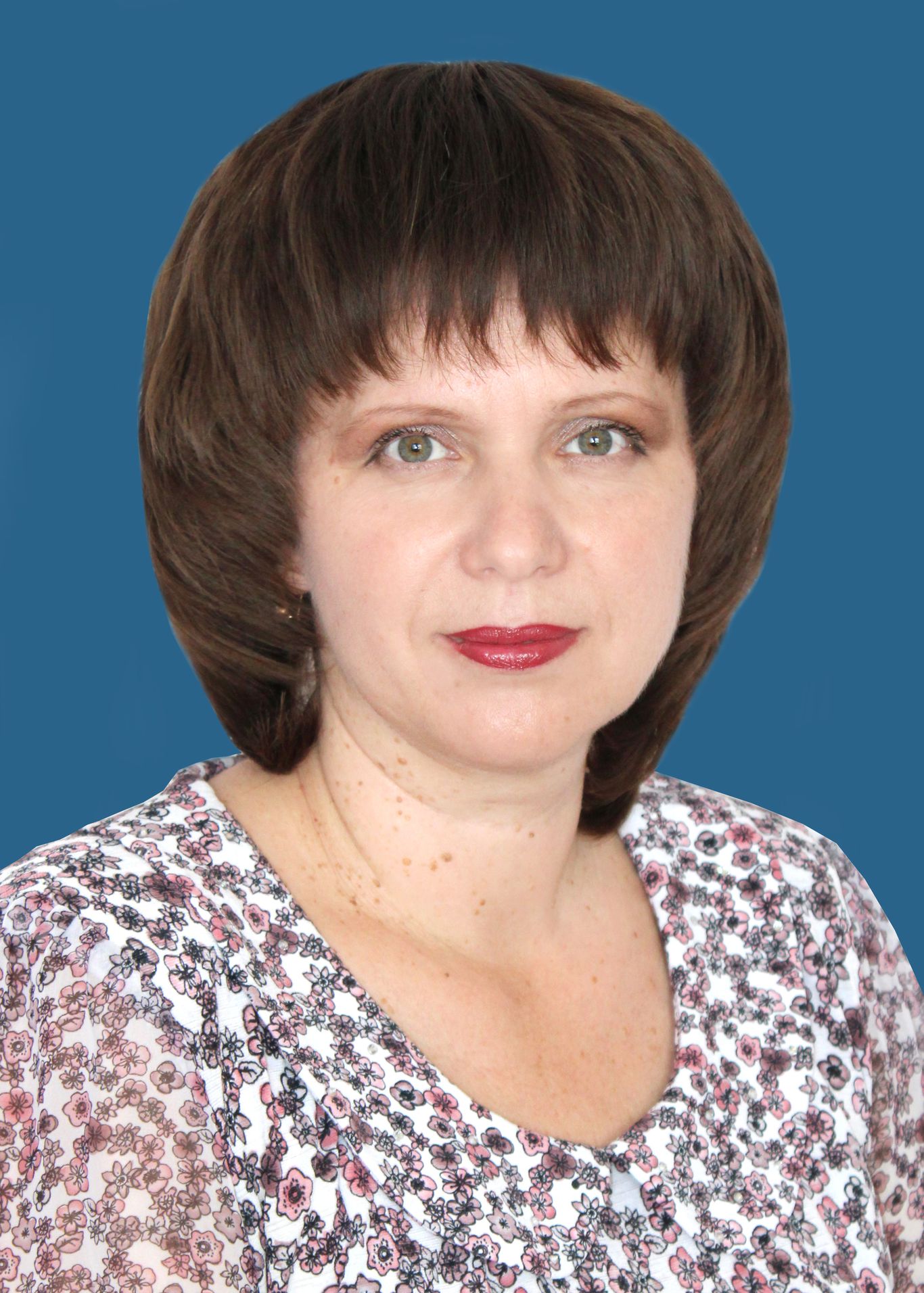 Сухомлинова Марина Владимировна